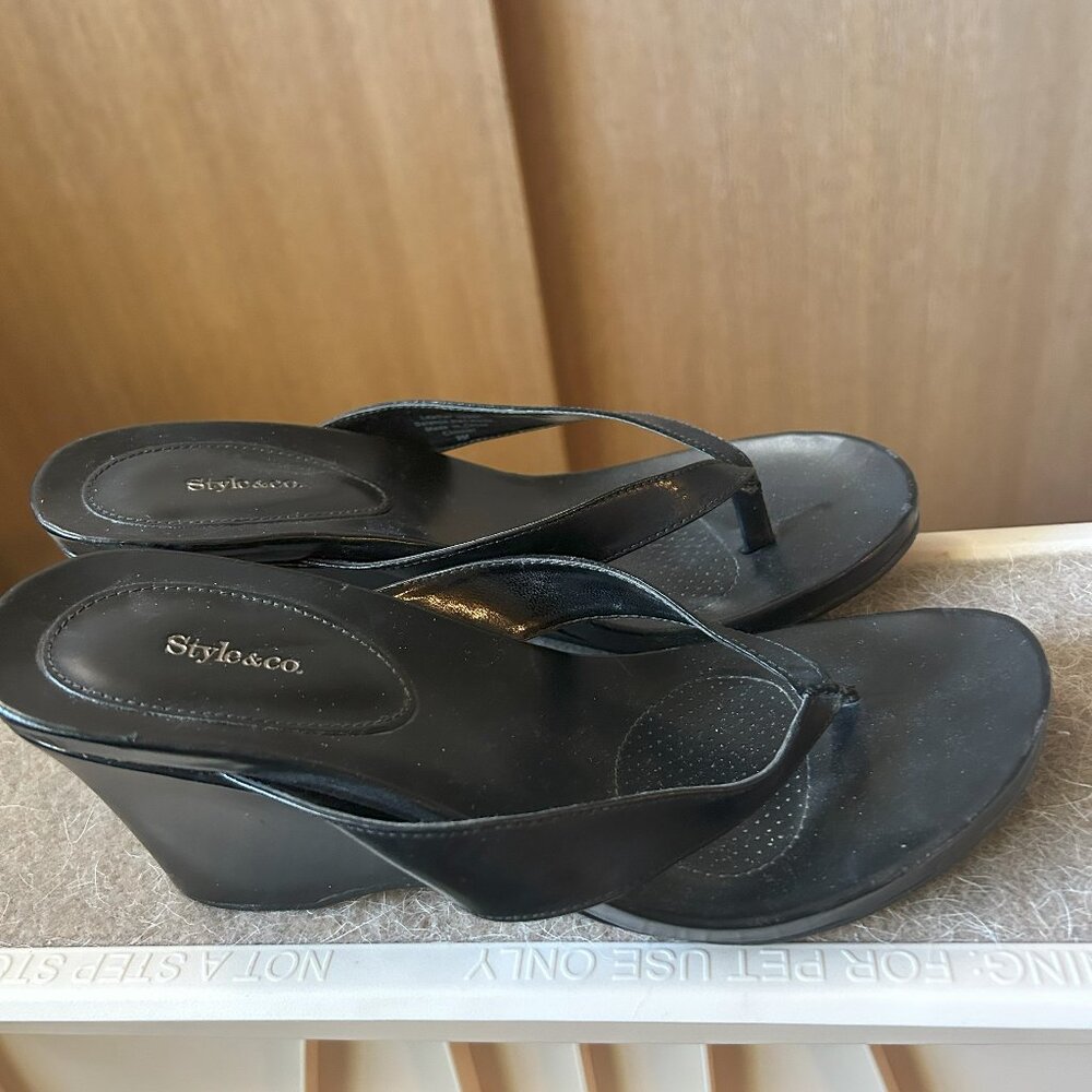 Black Sandals